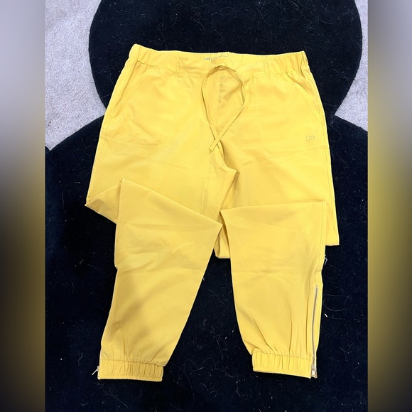 Albion Fit Yellow Joggers - Picture 1 of 2